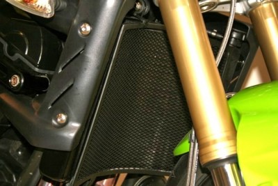 R&G RAD0070BK Ochranná mřížka chladiče Triumph Street Triple